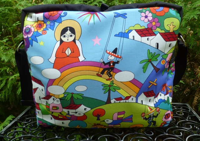 Medium Tilly Shoulder Bag