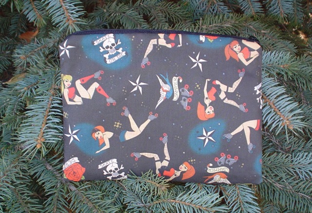 retro roller derby girls makeup bag