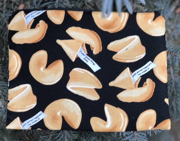 Fortune Cookies Mahjongg card and coin purse, The Slide