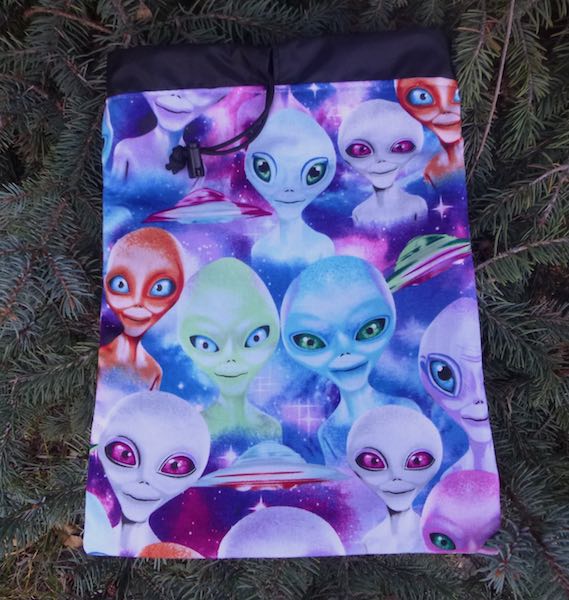 Aliens flat drawstring bag for rummikub tiles brushes travel toiletries