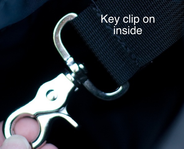 shoulder bag with key clip