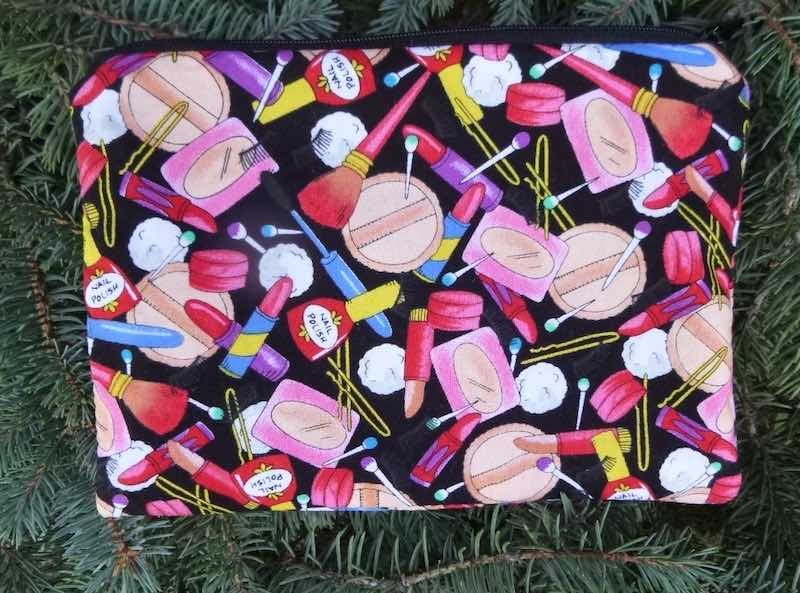 zippered cosmetic bag