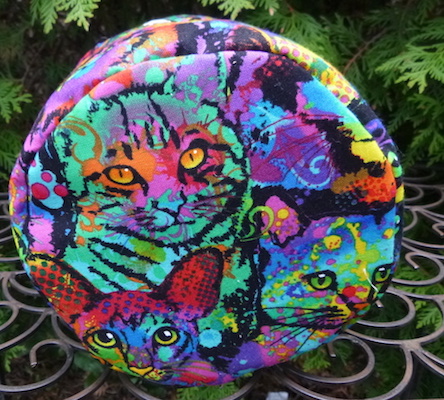 colorful cats drawstring knitting bag