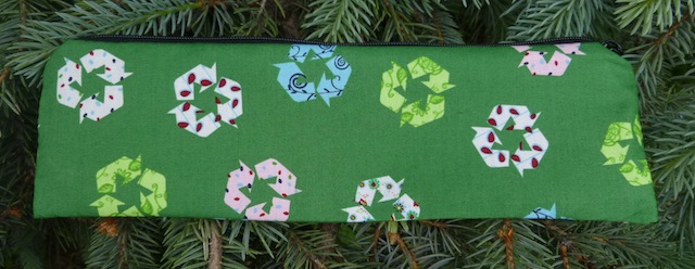 recycle sign long zippered pouch
