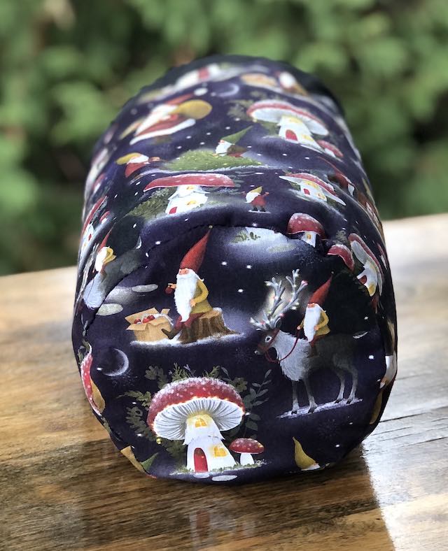 Be Your Best Elf SueBee Round Drawstring Bag