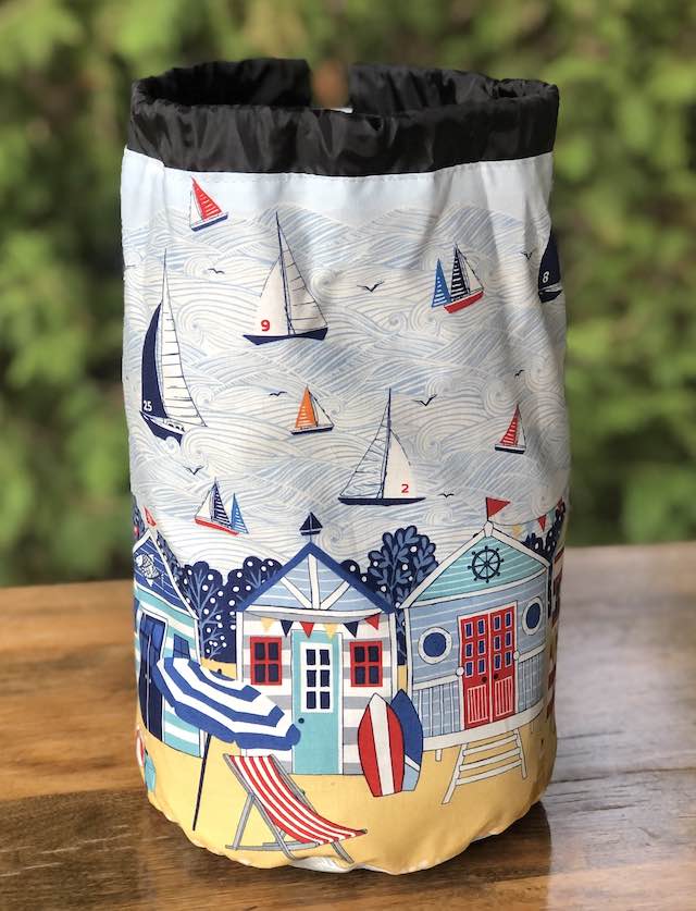 Beachy drawstring bag, The Large Suebee