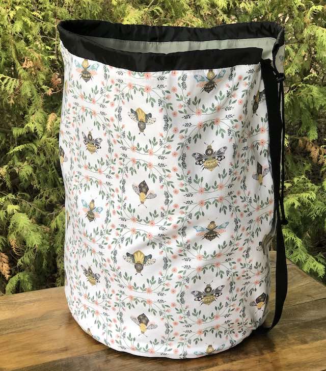 Bee Happy Alpaca Large Knitting Bag