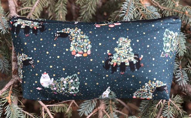 Black Cat Christmas Large Zini Flat Bottom Bag