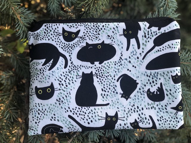 Cattitude zippered bag, The Scooter