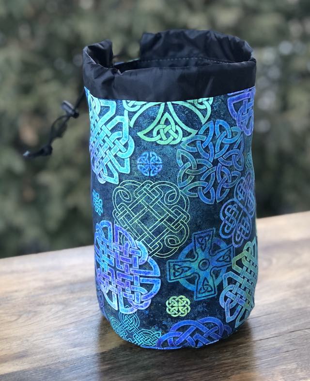 Celtic Knots SueBee Round Drawstring Bag