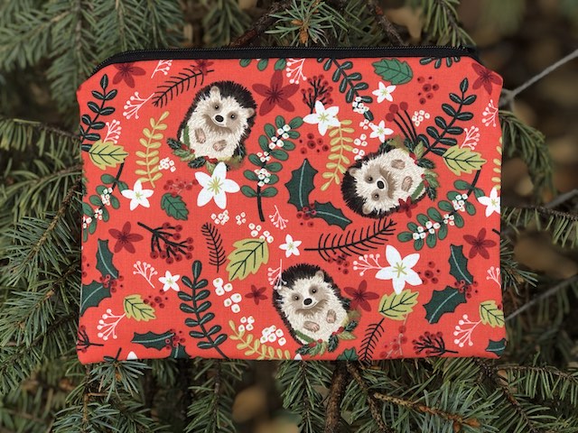 Christmas Hedgies zippered bag, The Scooter