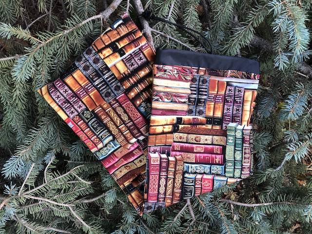 Classic Books Drawstring pouch for Mah Jongg Racks, The Racker