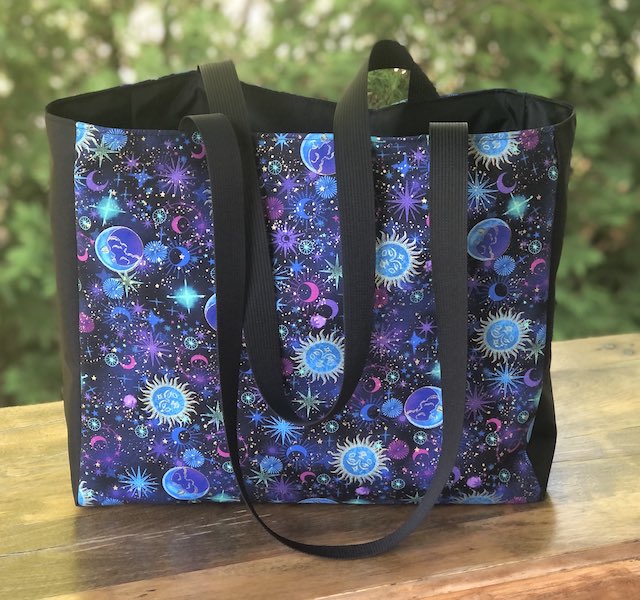Cosmos Fauna Deep Tote