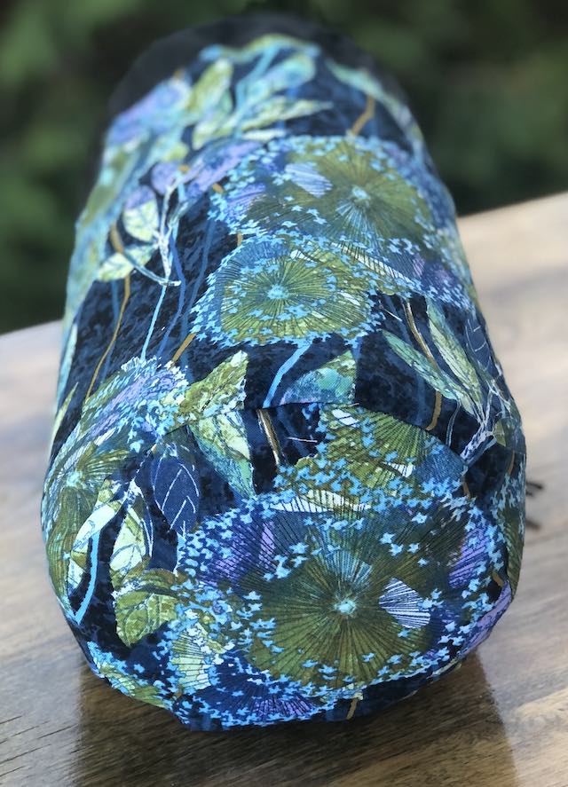 Dandelions SueBee Round Drawstring Bag