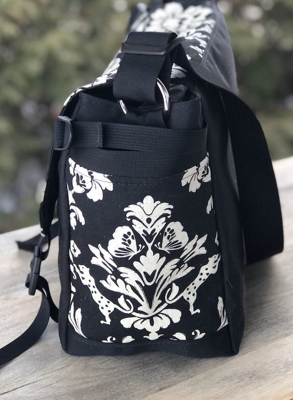 Echino Damask Zelda Deluxe messenger bag