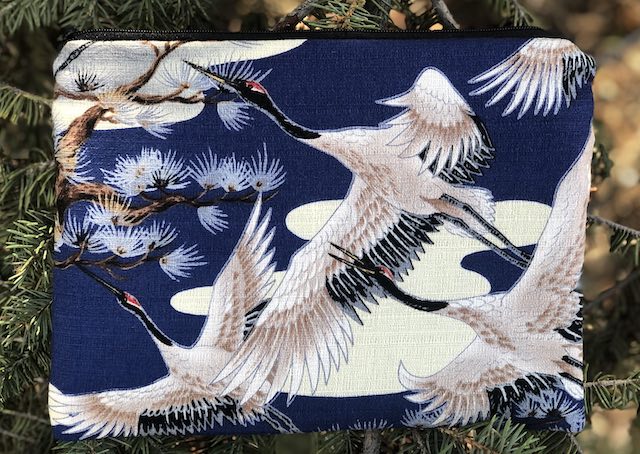 Elegant Cranes Mahjongg card and coin purse, The Slide