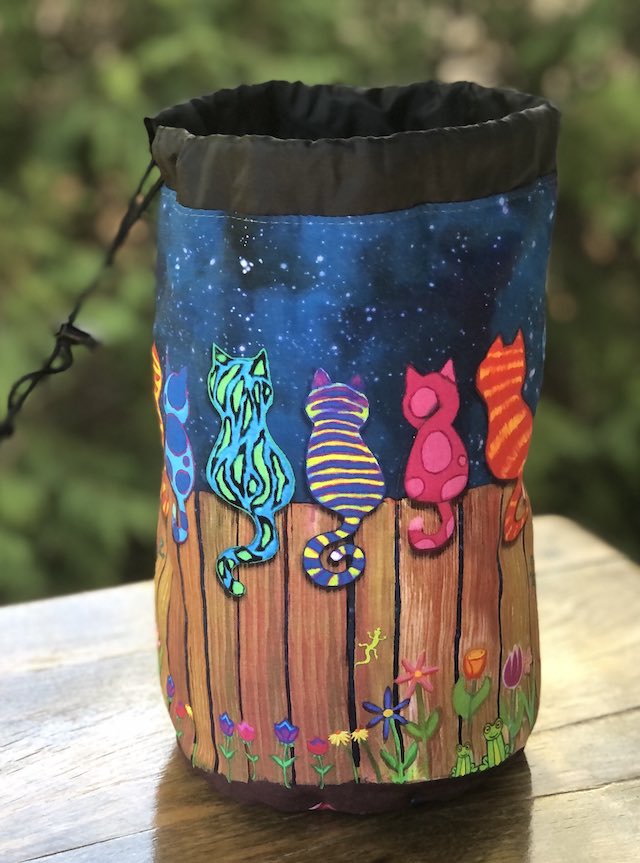 Fence Sitters SueBee Round Drawstring Bag