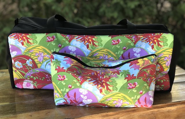 Floral Scallops Mahjongg Storage Set The Zippered Tote-ster and Large Zini