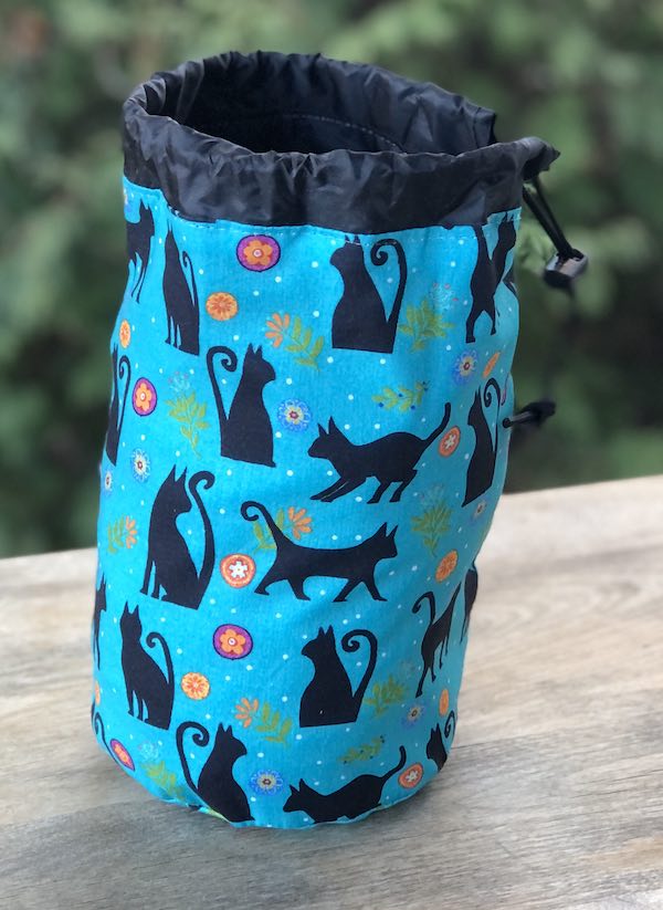 Folktown Cats on Blue SueBee Round Drawstring Bag