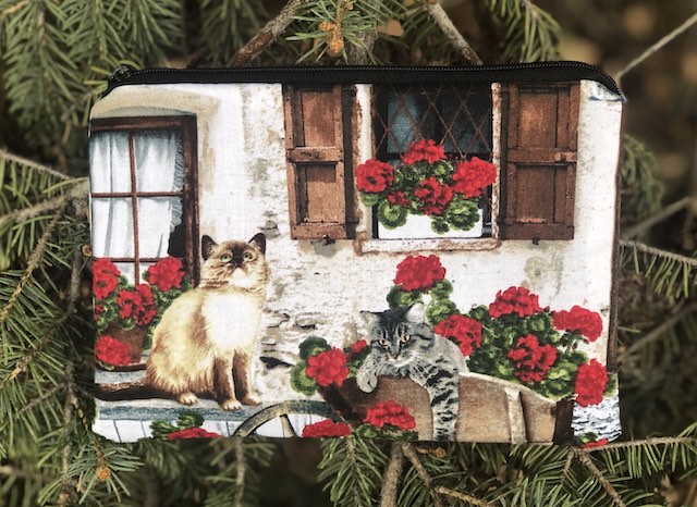 Geranium Cats zippered bag, The Scooter