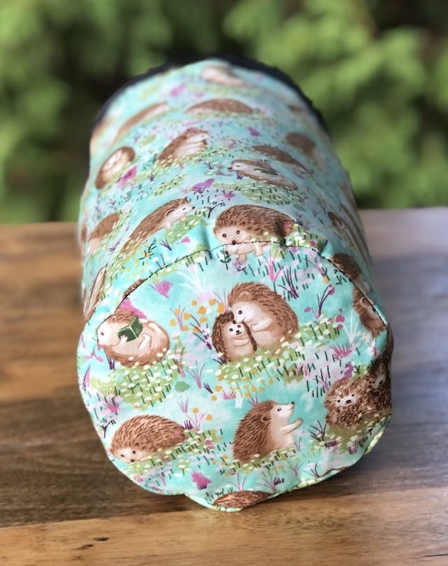 Hedgehog Village SueBee Round Drawstring Bag