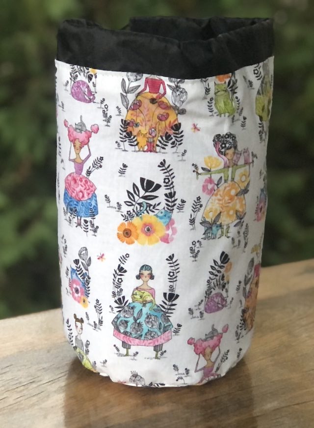 Here Kitty Kitty SueBee Round Drawstring Bag