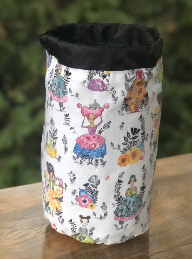 Here Kitty Kitty SueBee Round Drawstring Bag