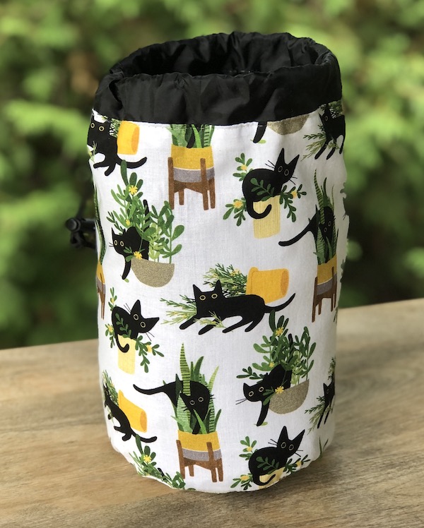 Just Purrlanted SueBee Round Drawstring Bag