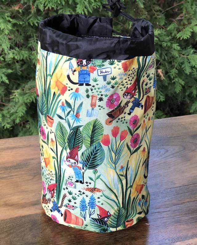 Kitty Gnome Garden SueBee Round Drawstring Bag