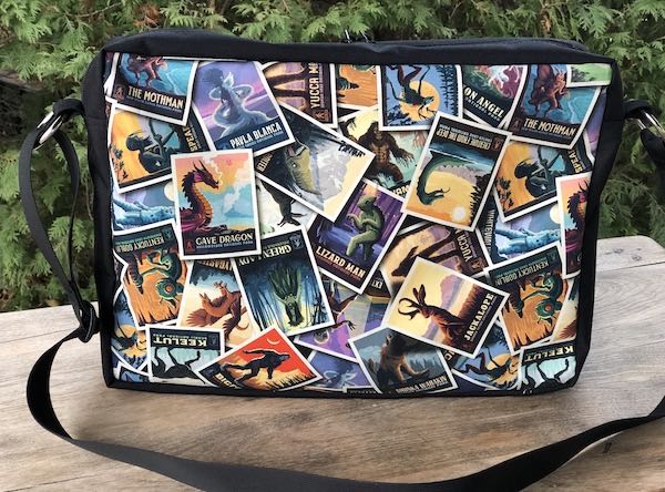 Legends of the National Parks Medium Honeysuckle Deluxe Zippered Tote