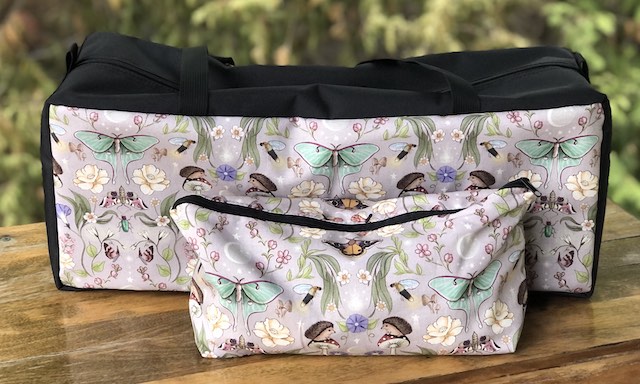 Luna Moths Mahjongg Storage Set The Zippered Tote-ster and Large Zini