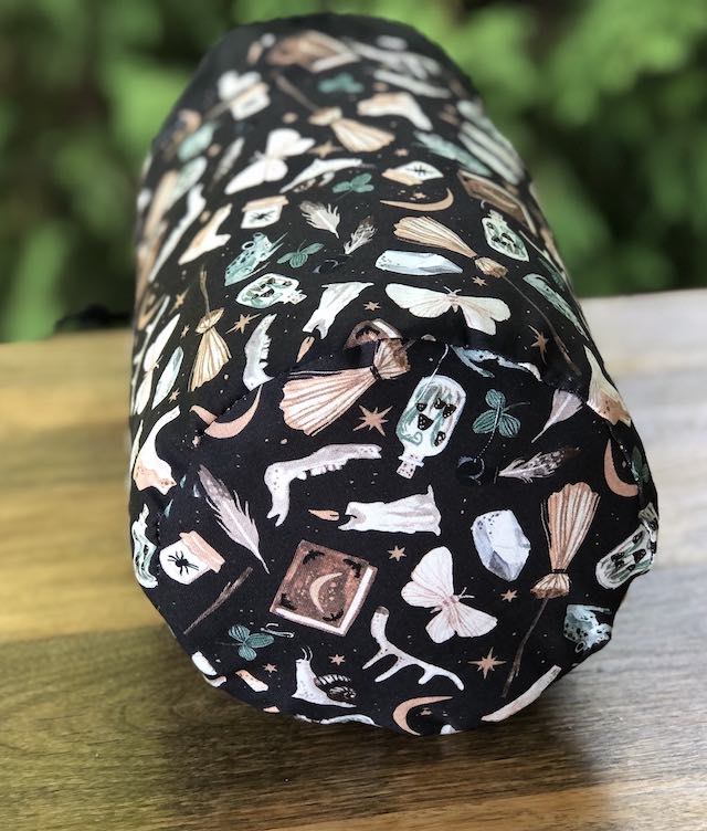 Magic Tools SueBee Round Drawstring Bag