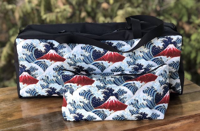 Mt Fuji and Waves Mahjongg Storage Set The Zippered Tote-ster and Large Zini