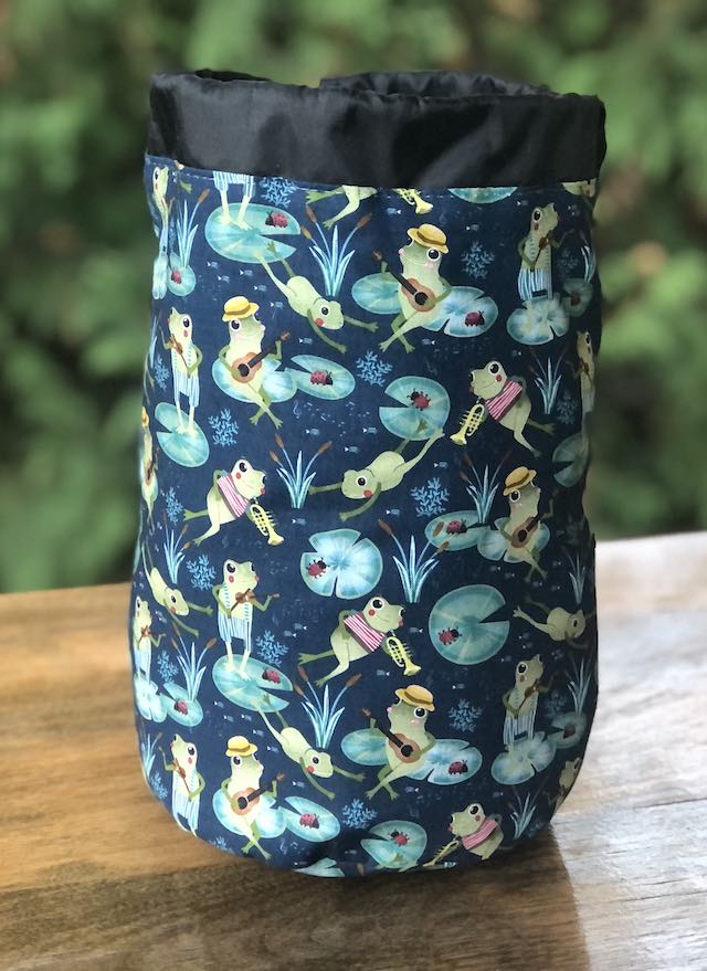 Musical Frogs SueBee Round Drawstring Bag