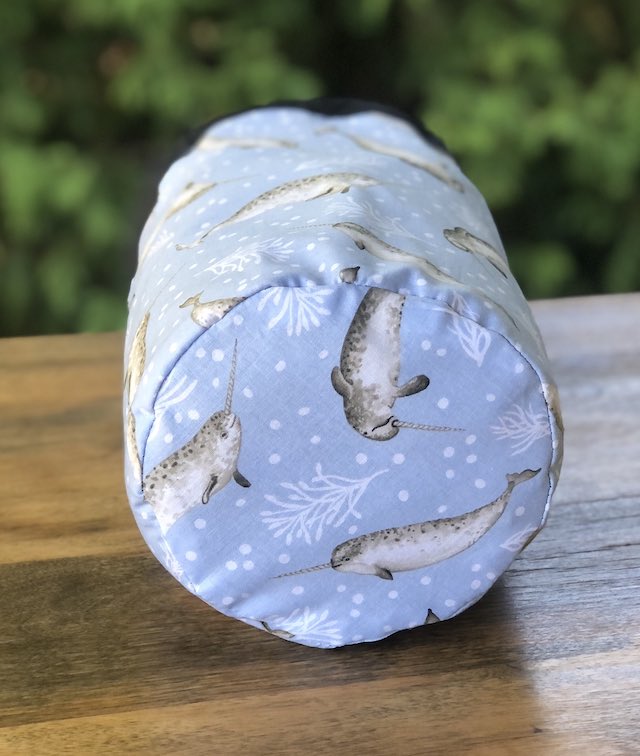 Narwhal SueBee Round Drawstring Bag