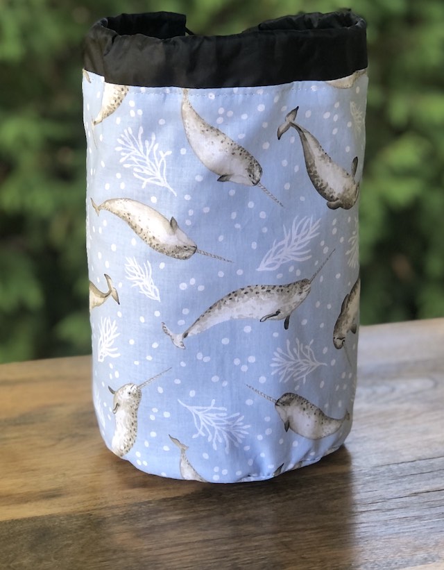 Narwhal SueBee Round Drawstring Bag