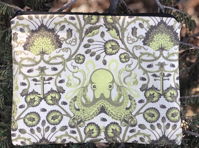 Tula Pink Octo Garden Mahjongg card and coin purse, The Slide