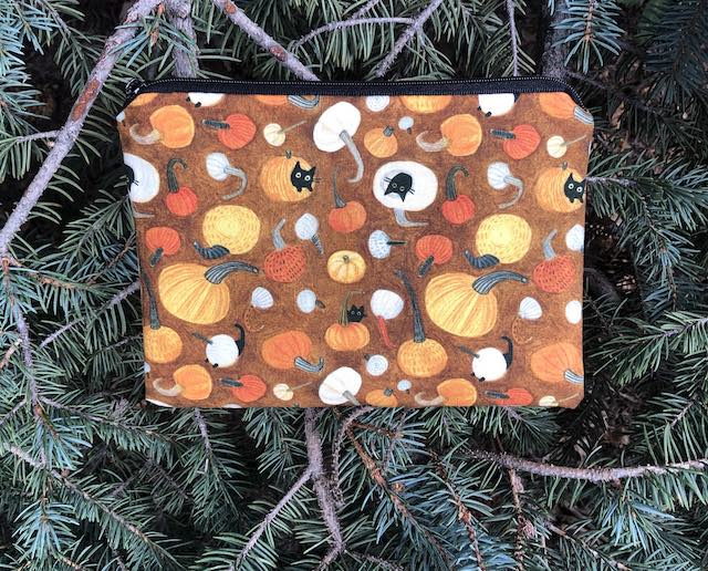 Peekaboo Pumpkins zippered bag, The Scooter