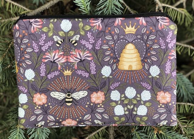 Queen Bee zippered bag, The Scooter