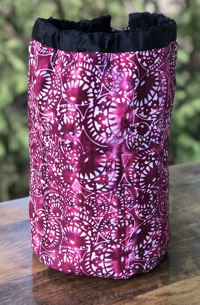 Rolling Balls Batik drawstring bag, The Large Suebee