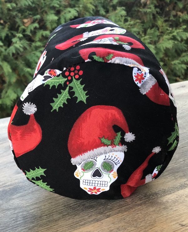 Santa Skulls SueBee Round Drawstring Bag