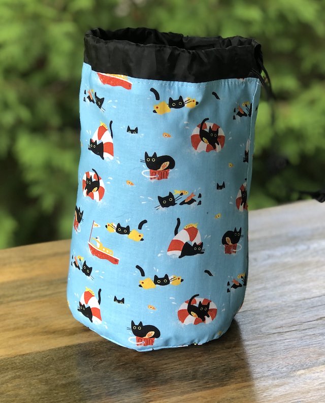 Sea Cats SueBee Round Drawstring Bag