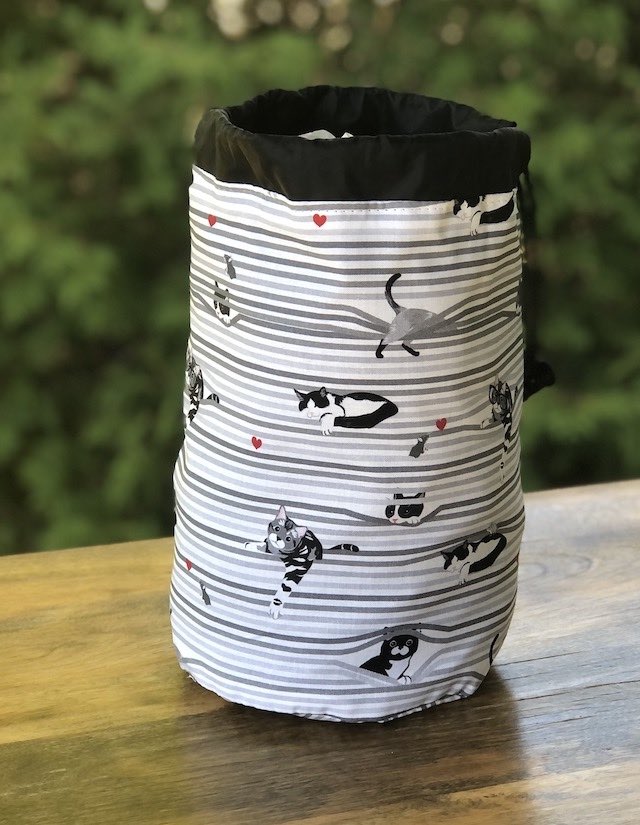 Shady Cats SueBee Round Drawstring Bag