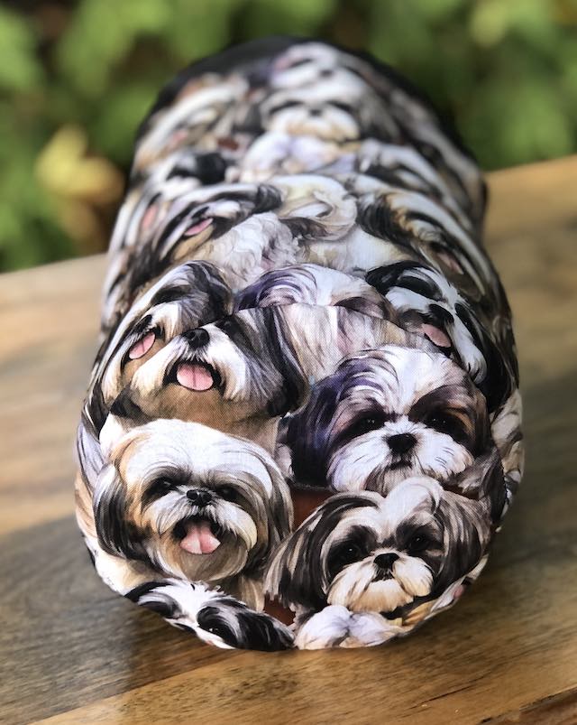 Shih Tzu Cuteness SueBee Round Drawstring Bag