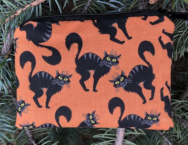 Spike Coin purse, The Raven - on green or orange