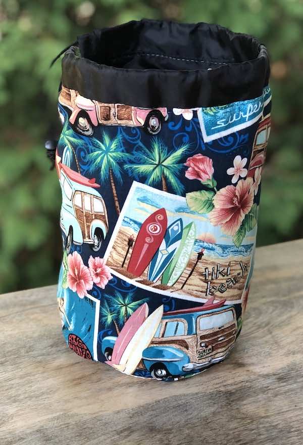 Surfin' SueBee Round Drawstring Bag