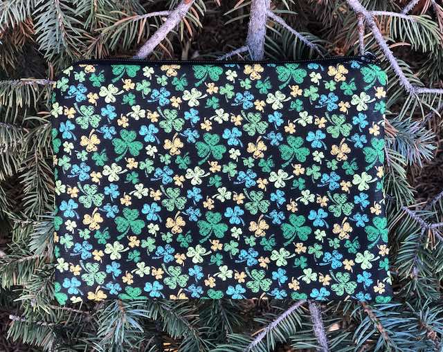 Tiny Clovers zippered bag, The Scooter