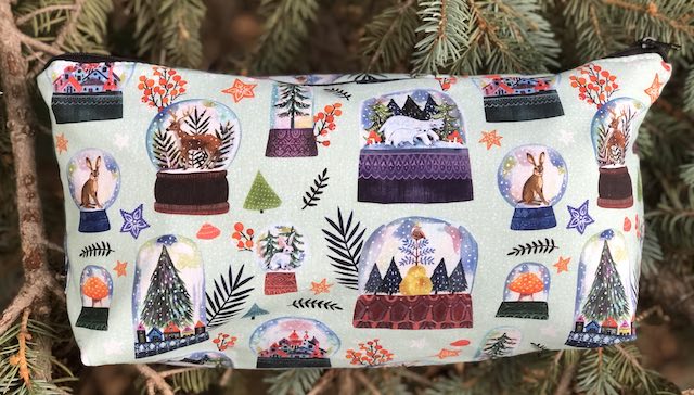 Winter Snow Globes Large Zini Flat Bottom Bag