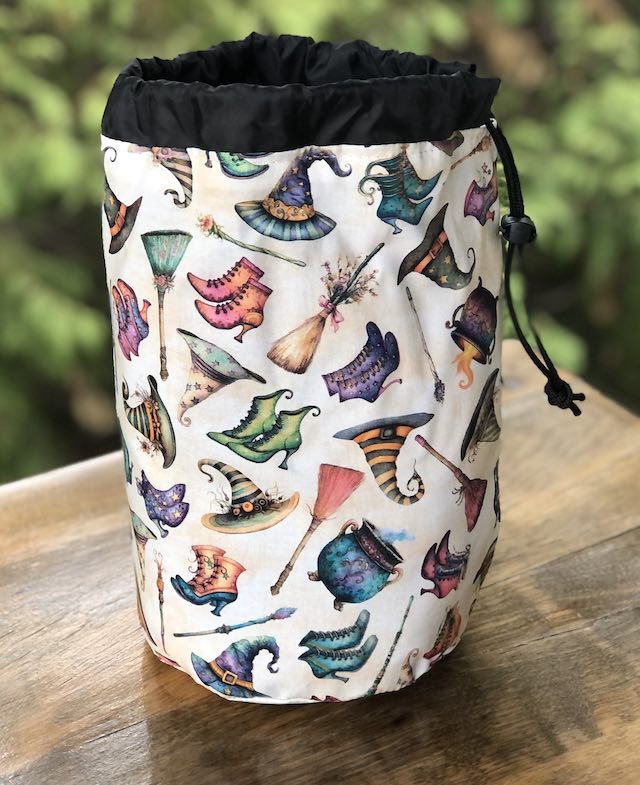 Witchypoo SueBee Round Drawstring Bag