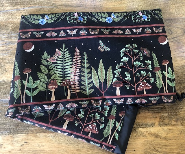 Woodsy Drawstring pouch for Mah Jongg Racks, The Racker